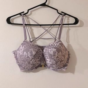 💣 Beyond Sexy Light Lavender La Senza Lace Bra